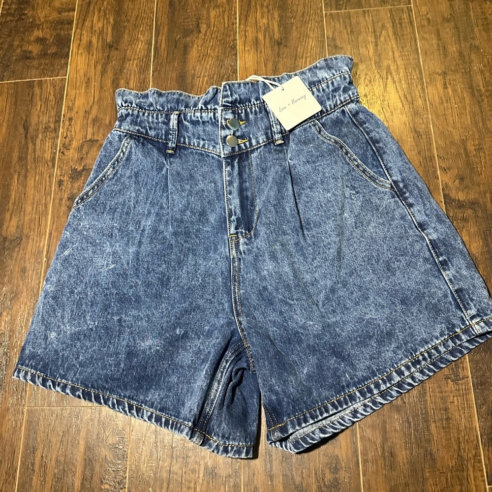 Love + Harmony High Rise 100% Cotton Baggy Denim Shorts NEW WITH TAG size large